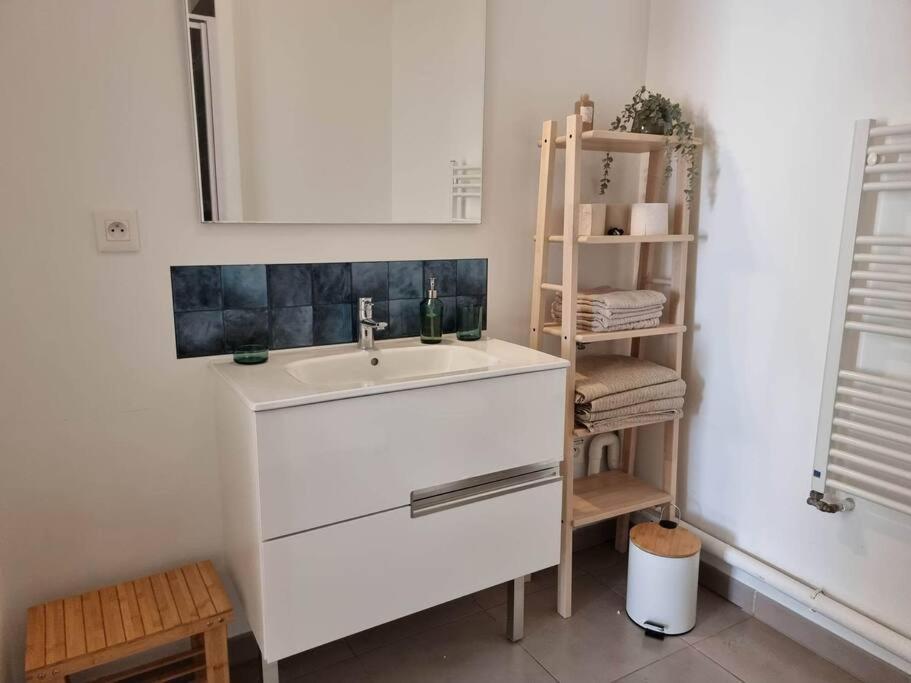 Appartement Chez Sara Et Joan : T2 Hypercentre, Cosy Proximite Gare à Orléans Extérieur photo